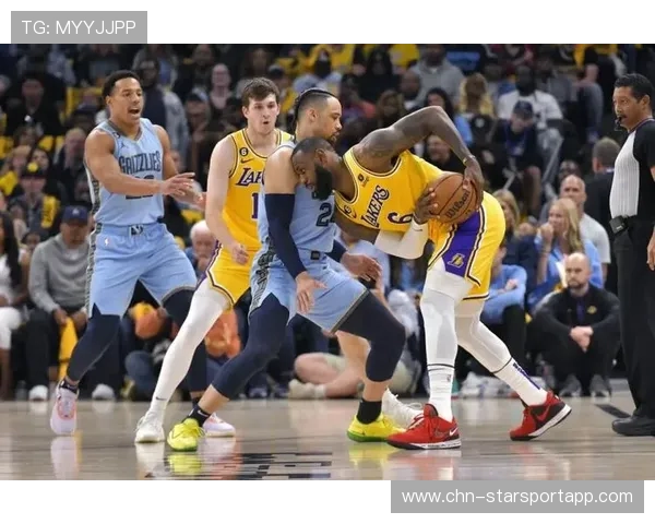 体育史上重大规则变革对赛事观赏性的深远影响